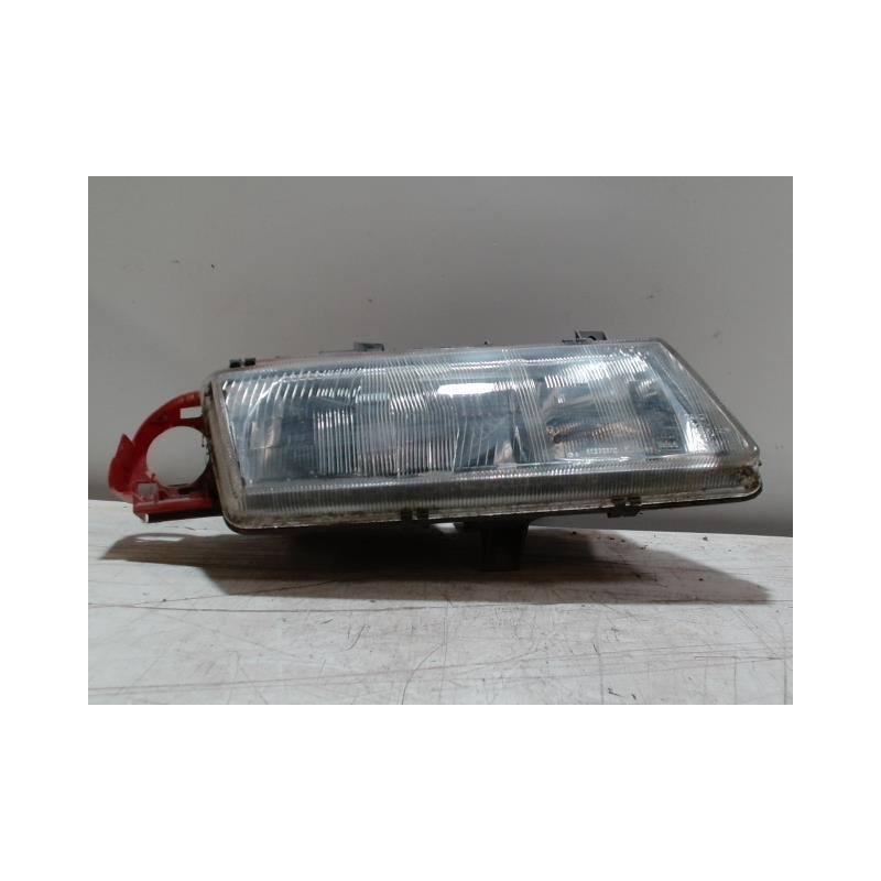 Optique avant principal droit (feux)(phare) LANCIA DELTA 2 d’occasion