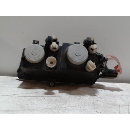 Optique avant principal droit (feux)(phare) LANCIA DELTA 2 d’occasion