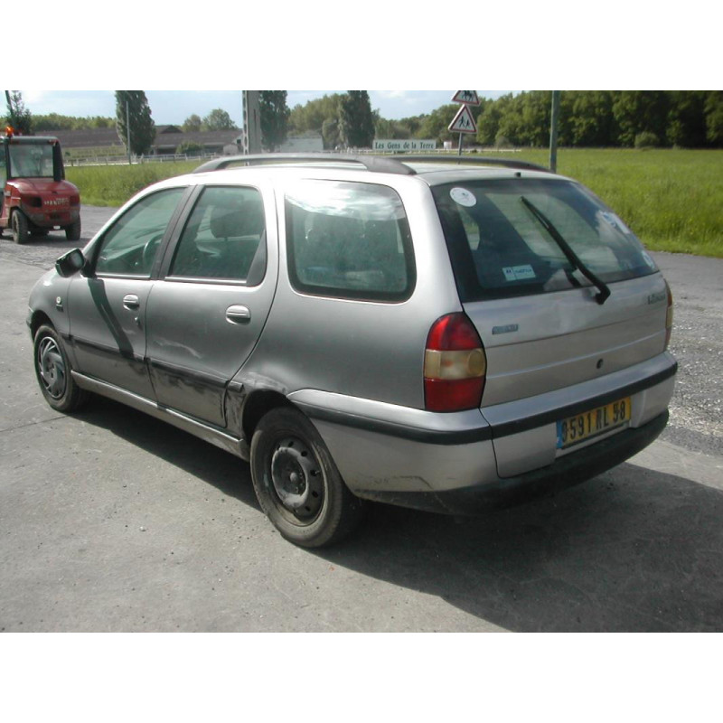 Platine feu arriere droit FIAT PALIO WEEKEND BREAK d’occasion
