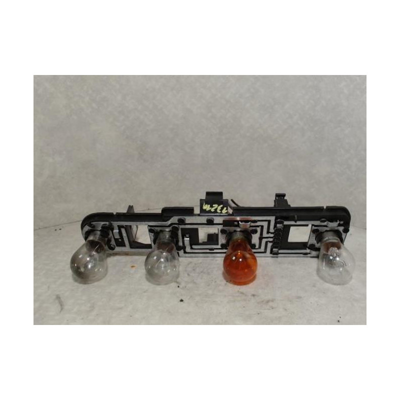 Platine feu arriere droit MERCEDES CLASSE A 168 PHASE 2 d’occasion