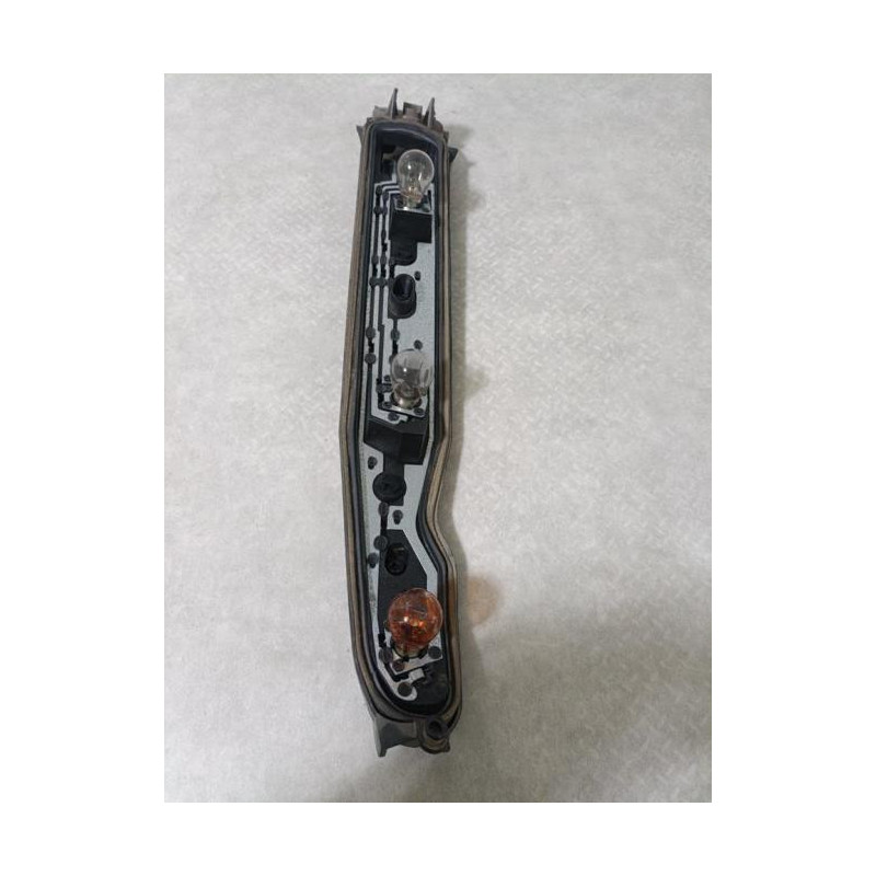 Platine feu arriere droit OPEL CORSA C PHASE 1 d’occasion