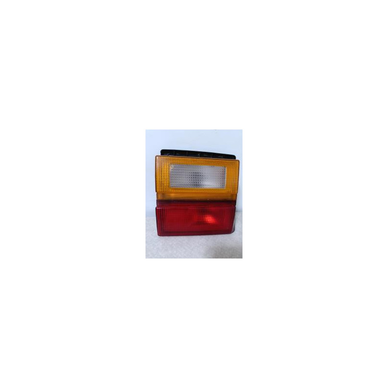 Feu arriere secondaire gauche (feux) AUDI 100 2 PHASE 1 d’occasion