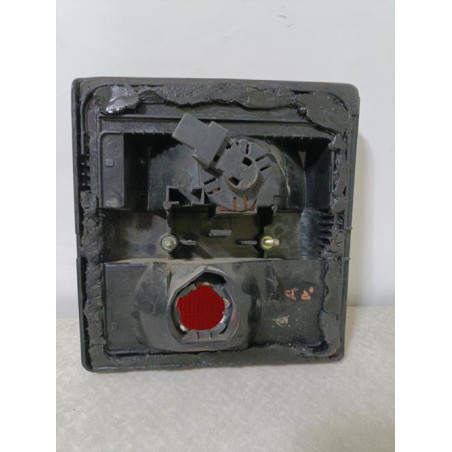 Feu arriere secondaire gauche (feux) AUDI 100 2 PHASE 1 d’occasion