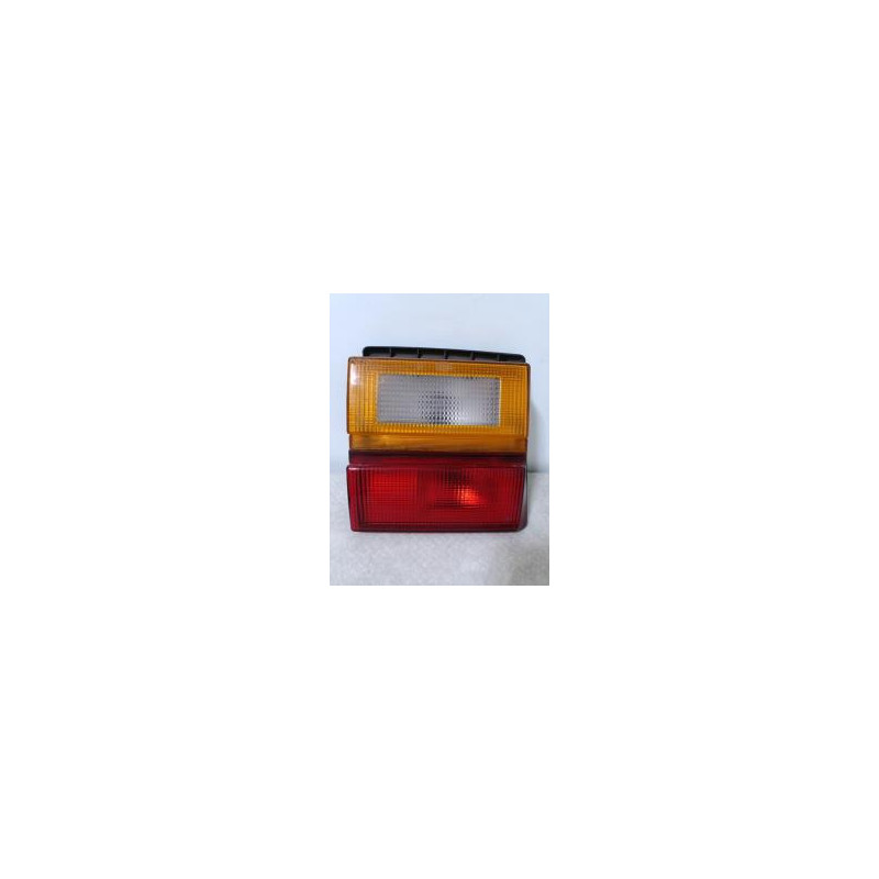 Feu arriere secondaire gauche (feux) AUDI 100 3 d’occasion