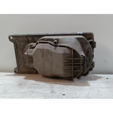 Optique avant principal droit (feux)(phare) MERCEDES 220 W123 d’occasion