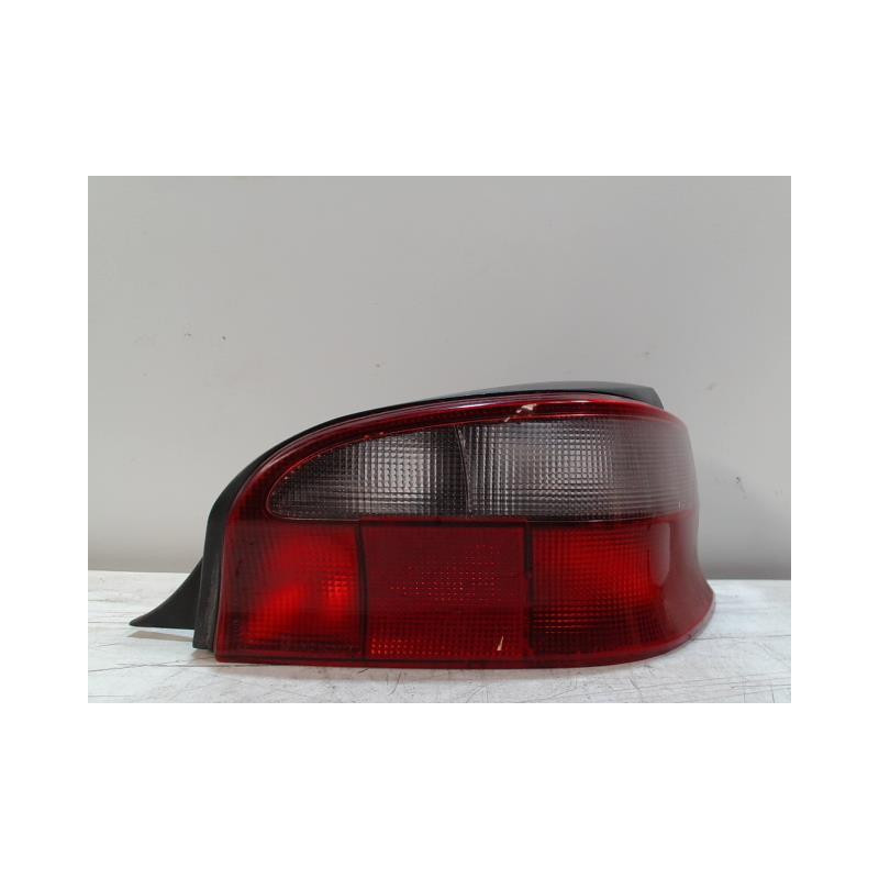 Feu arriere principal droit (feux) CITROEN SAXO PHASE 1 d’occasion