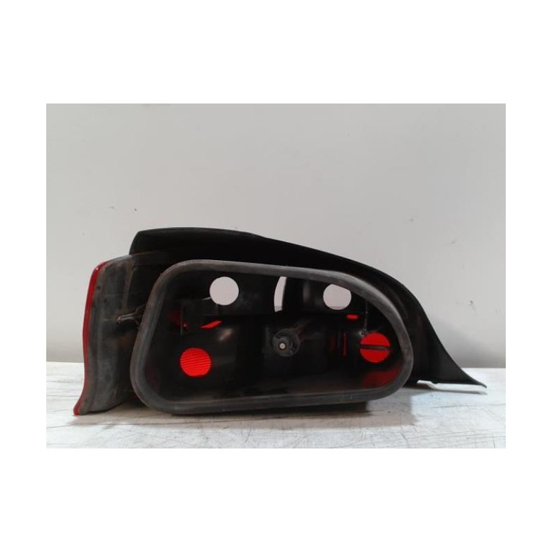 Feu arriere principal droit (feux) CITROEN SAXO PHASE 1 d’occasion