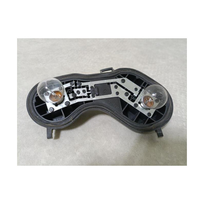 Platine feu arriere gauche RENAULT MEGANE 2 PHASE 1 d’occasion