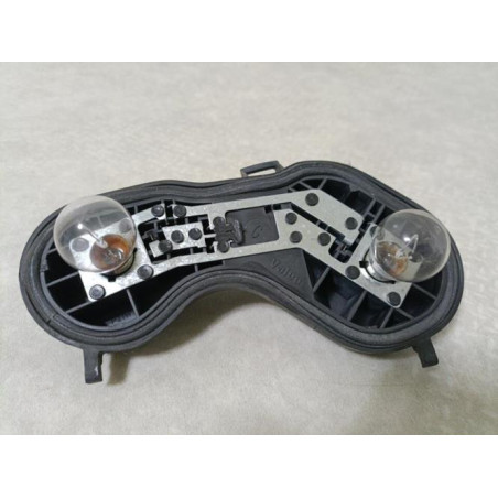 Platine feu arriere gauche RENAULT MEGANE 2 PHASE 1 d’occasion