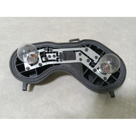 Platine feu arriere gauche RENAULT MEGANE 2 PHASE 1 d’occasion