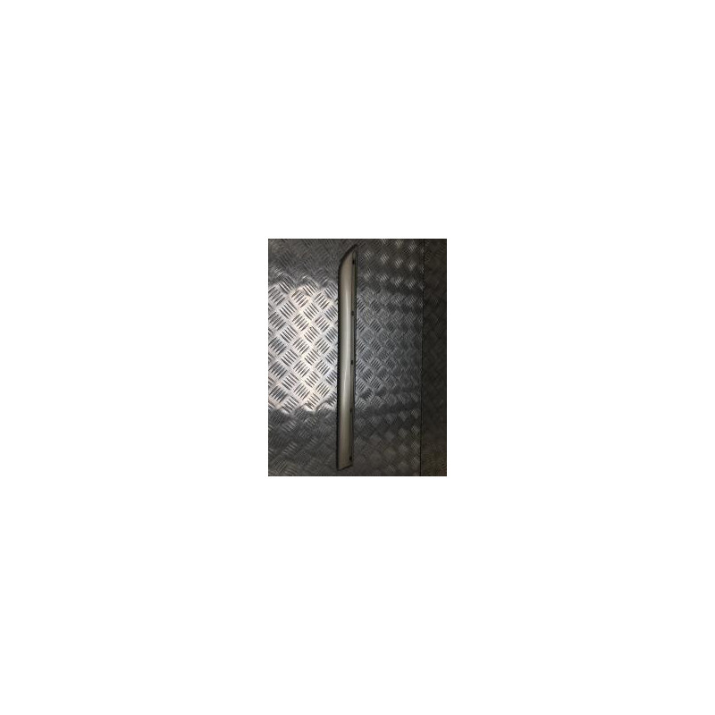 Baguette de porte arriere droite MERCEDES  d’occasion