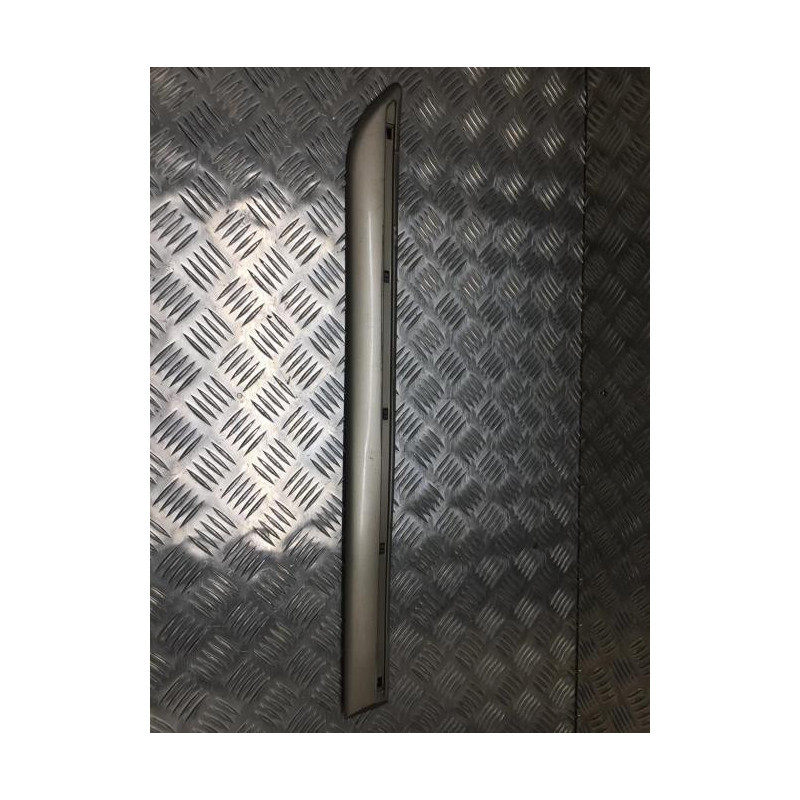 Baguette de porte arriere droite MERCEDES  d’occasion