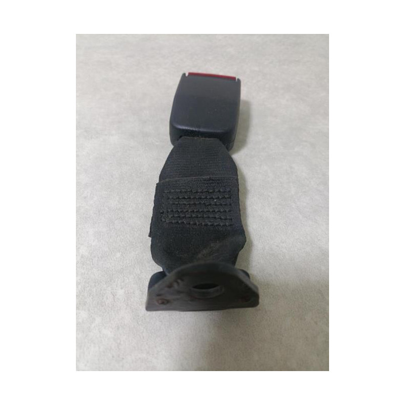 Attache ceinture arriere droit RENAULT R19 PHASE 1 d’occasion