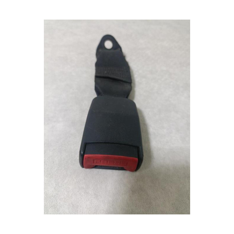Attache ceinture arriere droit RENAULT R19 PHASE 1 d’occasion