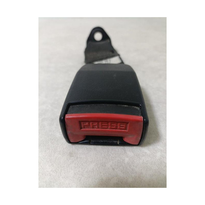 Ceinture arriere gauche RENAULT R19 PHASE 2 d’occasion