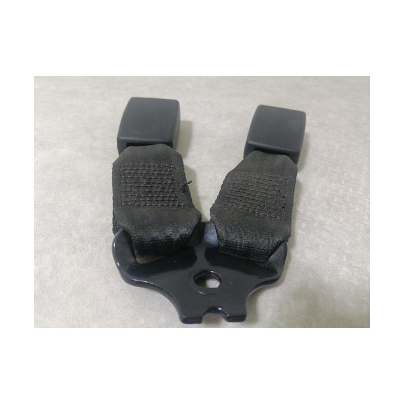 Attache ceinture arriere gauche FORD FIESTA 4 PHASE 1 d’occasion