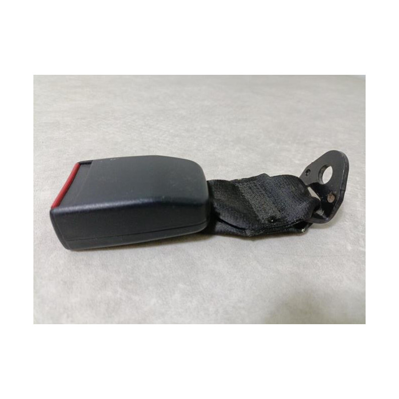 Attache ceinture arriere gauche RENAULT CLIO 1 PHASE 1 d’occasion