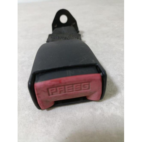 Attache ceinture arriere gauche RENAULT CLIO 1 PHASE 2 d’occasion