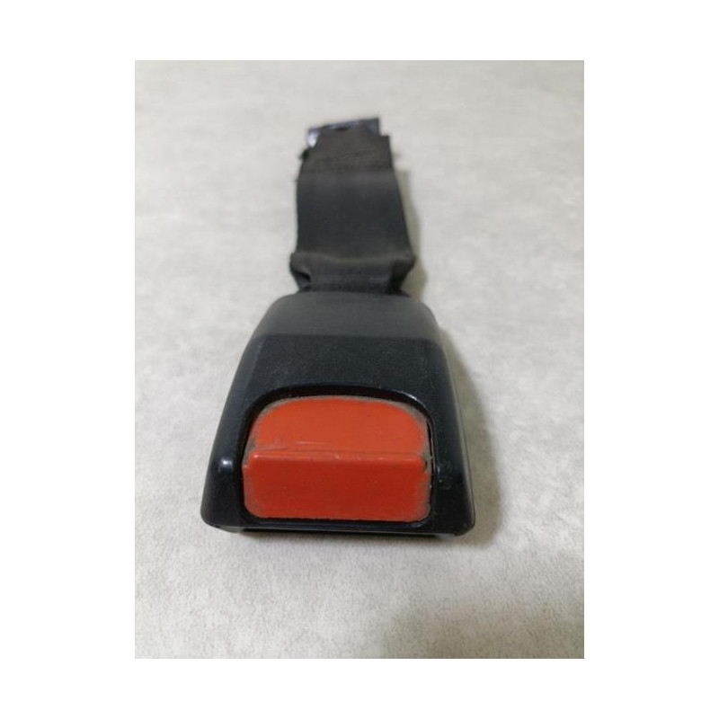 Attache ceinture arriere droit PEUGEOT  d’occasion