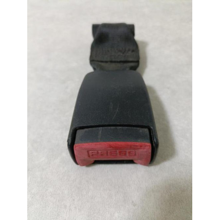 Attache ceinture arriere droit RENAULT CLIO 1 PHASE 1 d’occasion
