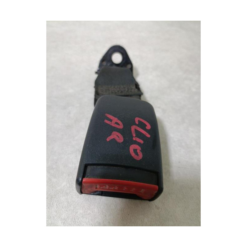 Attache ceinture arriere droit RENAULT CLIO 1 PHASE 1 d’occasion
