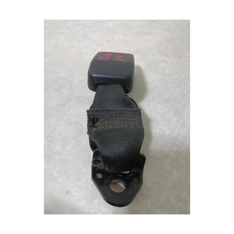 Attache ceinture arriere droit RENAULT CLIO 1 PHASE 1 d’occasion