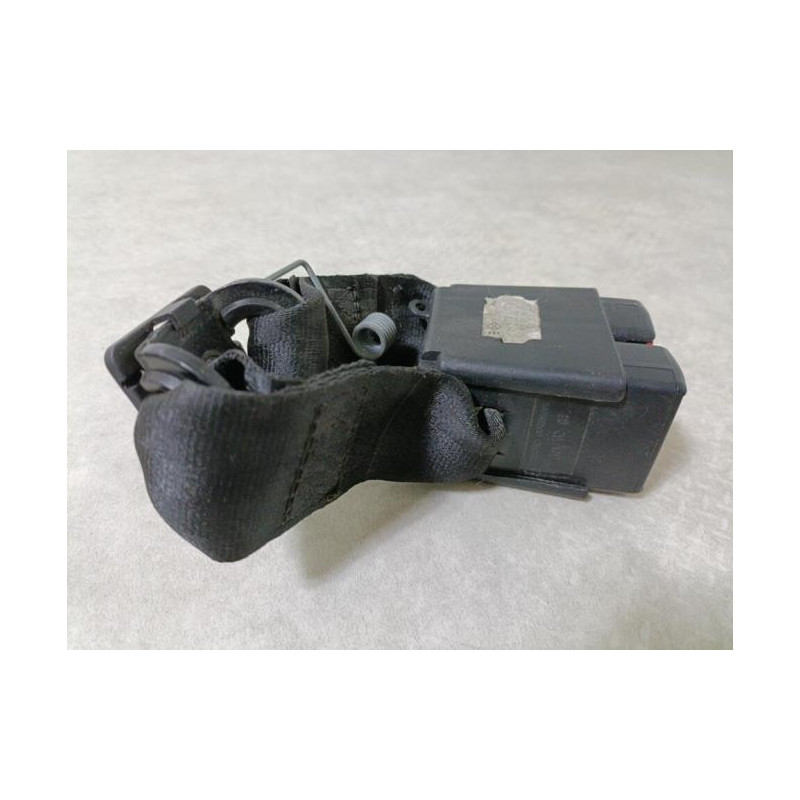 Attache ceinture arriere centrale RENAULT MEGANE 1 PHASE 1 d’occasion