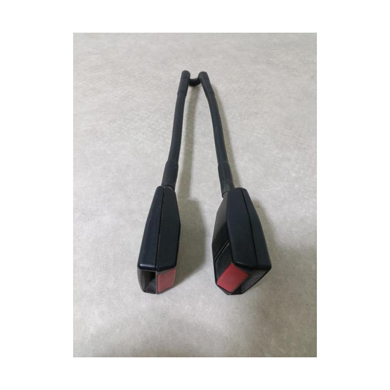 Attache ceinture avant gauche FORD FIESTA 3 PHASE 1 d’occasion