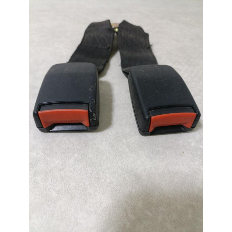 Attache ceinture avant gauche FORD ESCORT 4 d’occasion