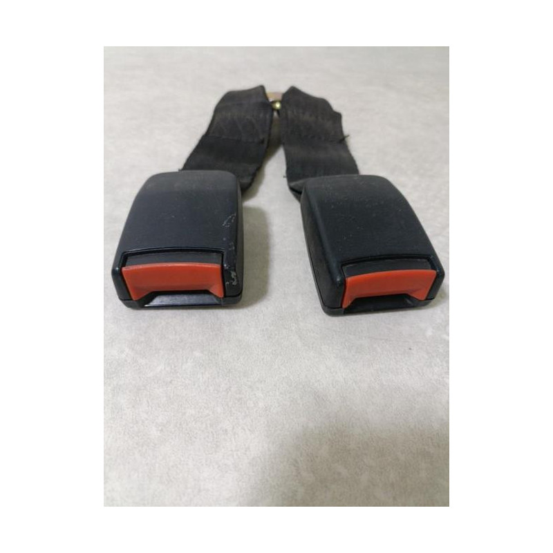Attache ceinture avant gauche FORD ESCORT 4 d’occasion