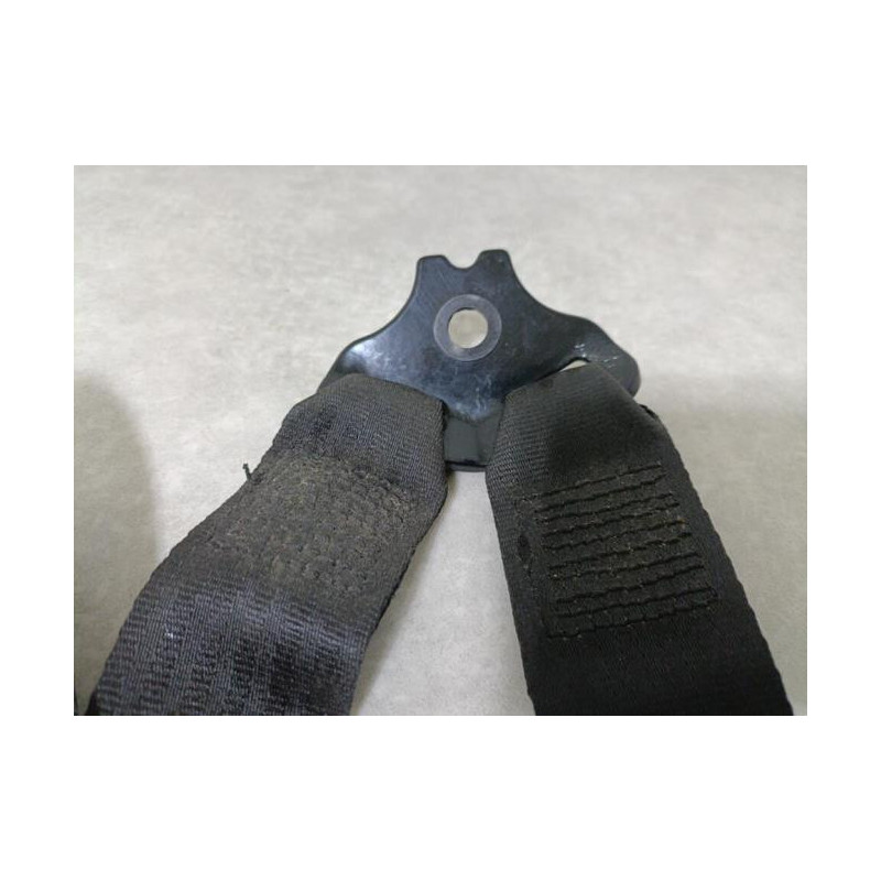Attache ceinture arriere droit FORD ESCORT 6 d’occasion