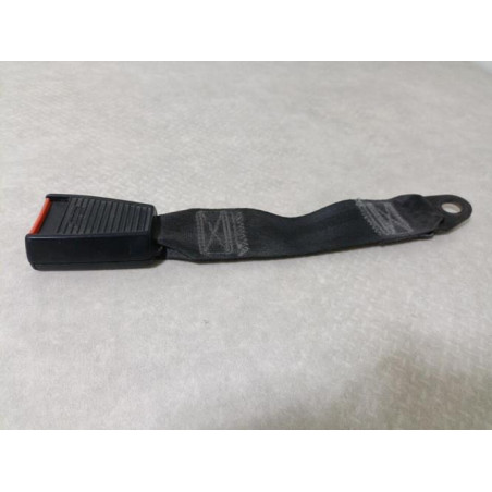 Attache ceinture arriere droit FIAT UNO PHASE 1 d’occasion