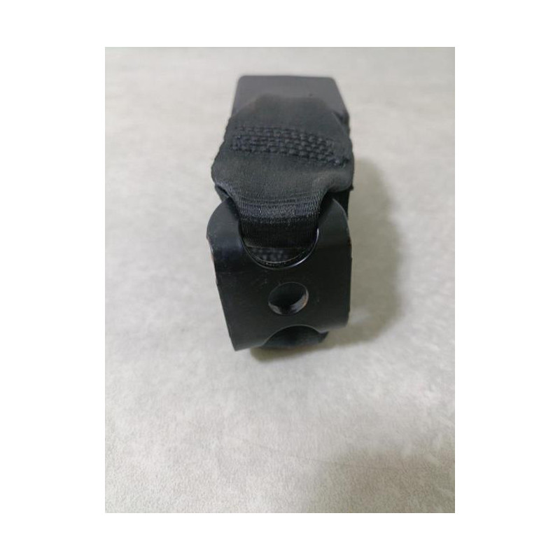Attache ceinture arriere centrale RENAULT LAGUNA 1 PHASE 2 d’occasion