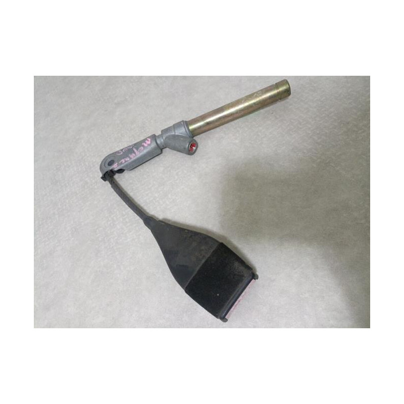 Pretensionneur de ceinture avant droit RENAULT MEGANE 2 PHASE 1 d’occasion