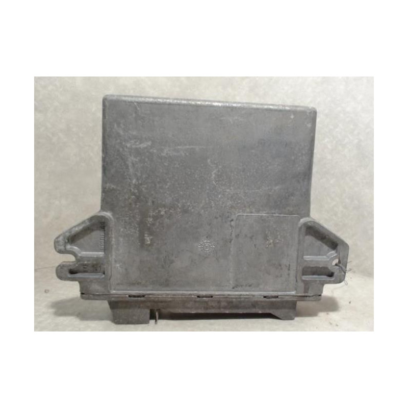 Calculateur RENAULT 1.9 D 65 8V d’occasion