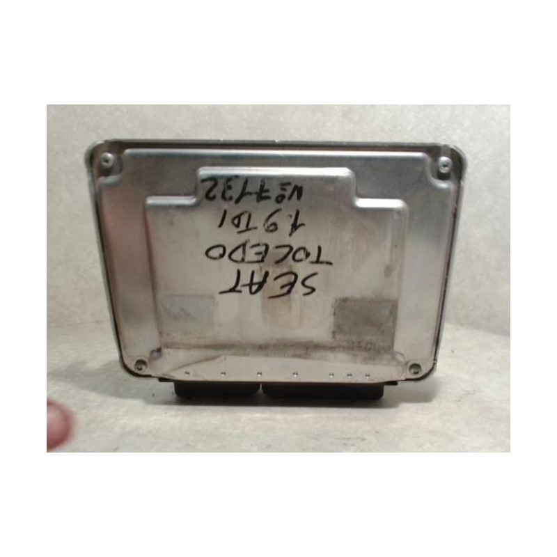 Calculateur SEAT TOLEDO 2 d’occasion