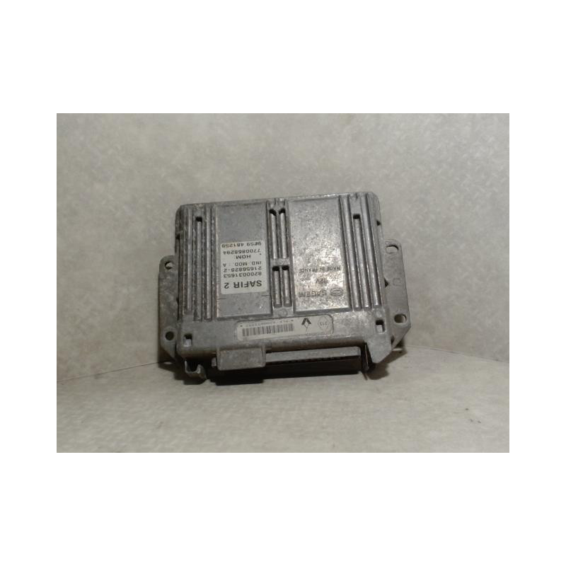 Calculateur RENAULT CLIO 2 PHASE 1 d’occasion