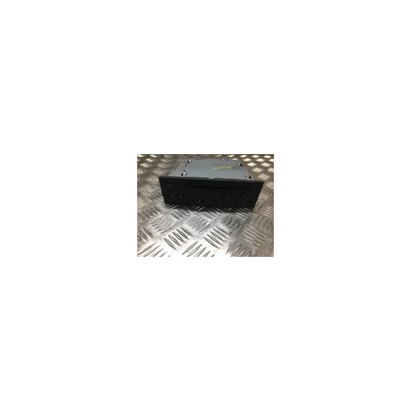 Autoradio RENAULT CLIO 3 PHASE 1 d’occasion