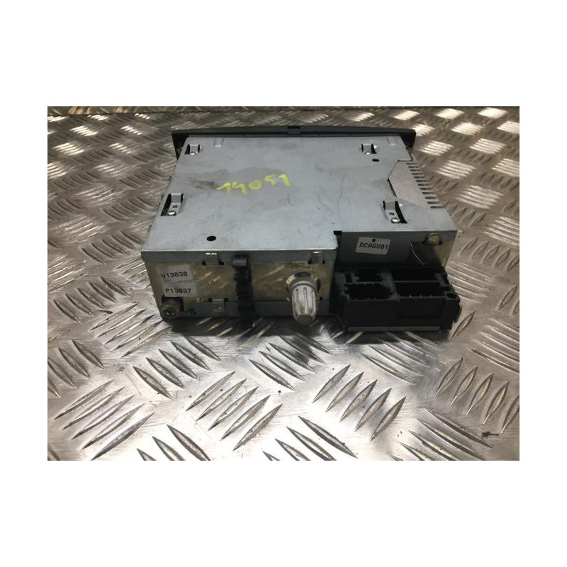 Autoradio RENAULT CLIO 3 PHASE 1 d’occasion
