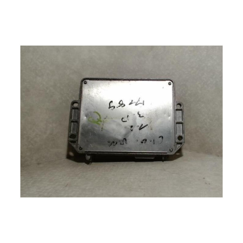 Calculateur RENAULT CLIO 2 PHASE 1 d’occasion