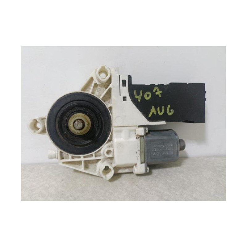 Moteur leve vitre avant gauche PEUGEOT 407 PHASE 1 d’occasion