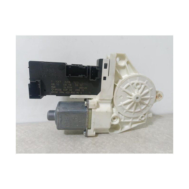 Moteur leve vitre avant gauche PEUGEOT 407 PHASE 1 d’occasion