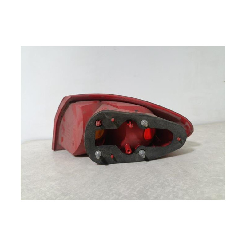Feu arriere principal gauche (feux) ALFA ROMEO 147 PHASE 1 d’occasion