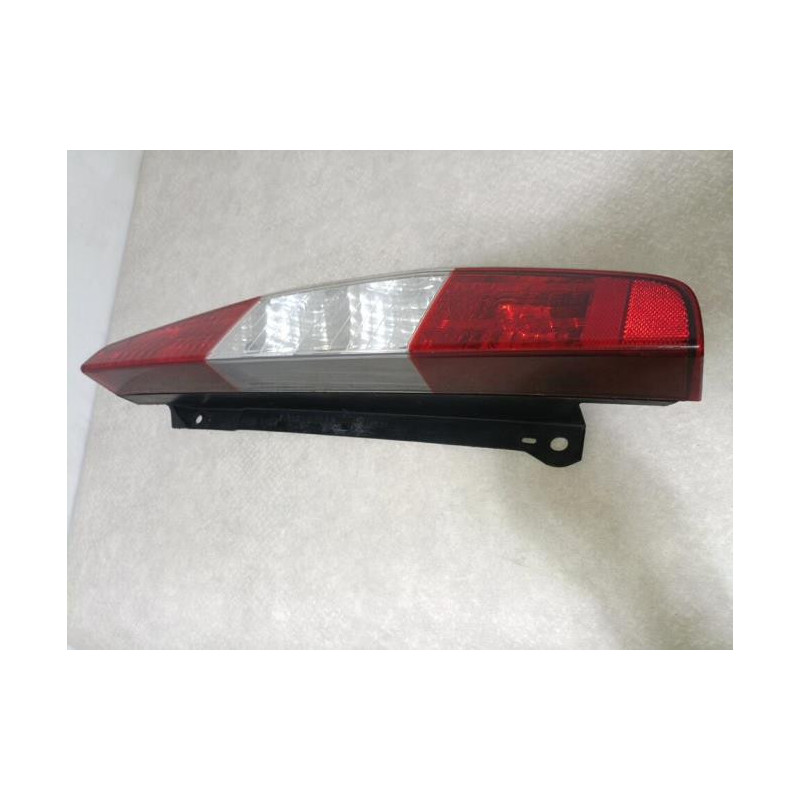 Feu arriere principal droit (feux) FIAT DOBLO 1 PHASE 1 d’occasion