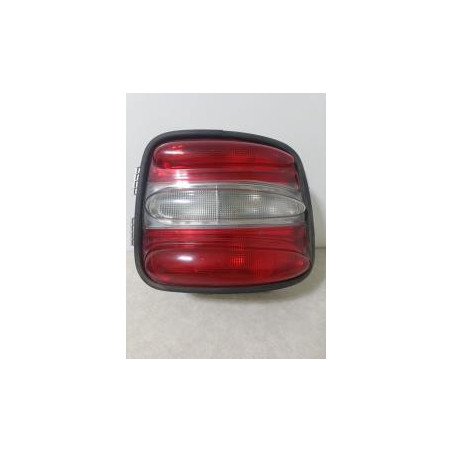 Feu arriere principal droit (feux) FIAT 1.6 I 105 16V d’occasion