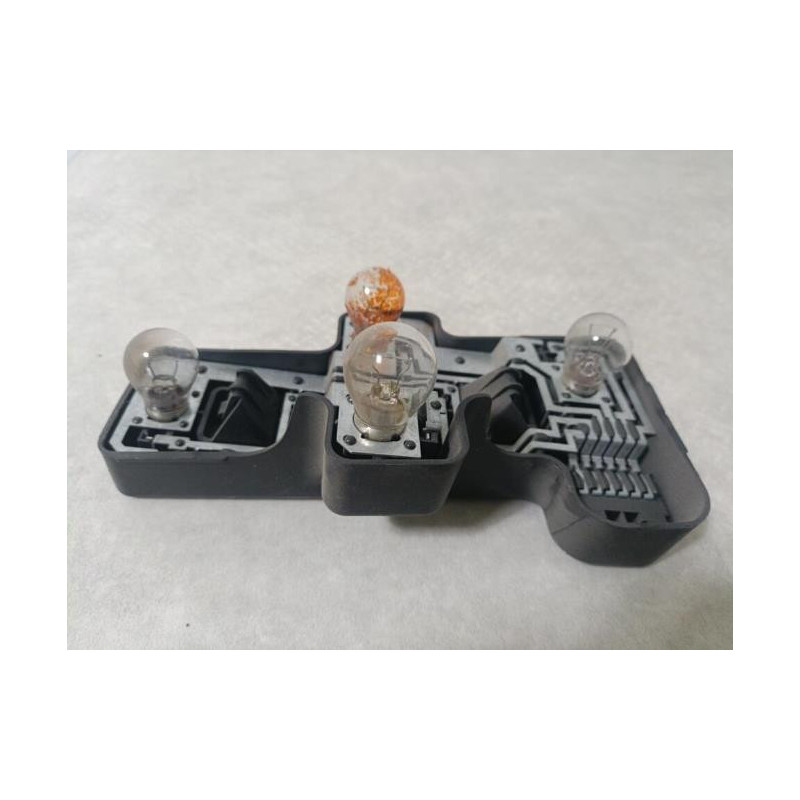 Platine feu arriere droit FIAT 1.6 I 105 16V d’occasion