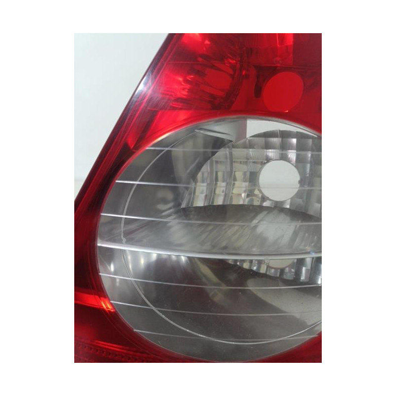 Feu arriere principal droit (feux) RENAULT CLIO 2 PHASE 2 d’occasion