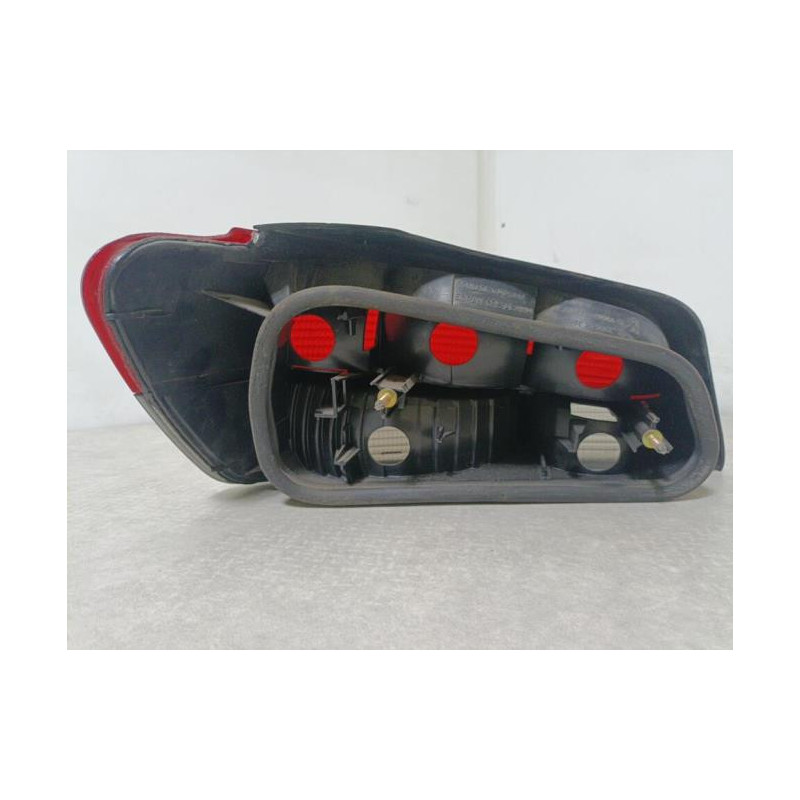 Feu arriere principal droit (feux) PEUGEOT 306 PHASE 2 d’occasion
