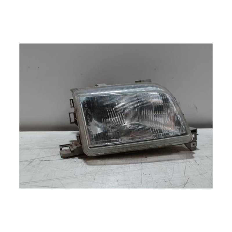Optique avant principal droit (feux)(phare) RENAULT CLIO 1 PHASE 2 d’occasion