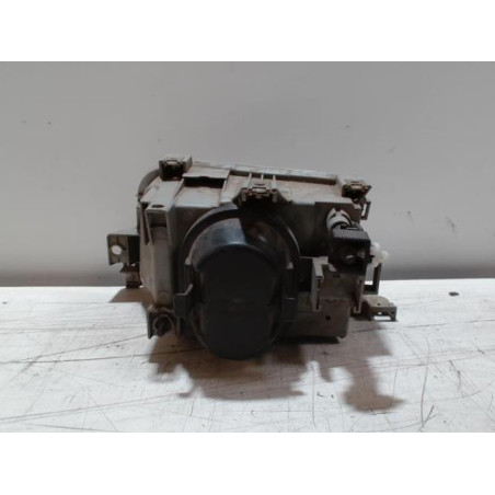Optique avant principal droit (feux)(phare) RENAULT CLIO 1 PHASE 2 d’occasion